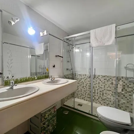 Friendly Flat