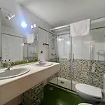 Friendly Flat